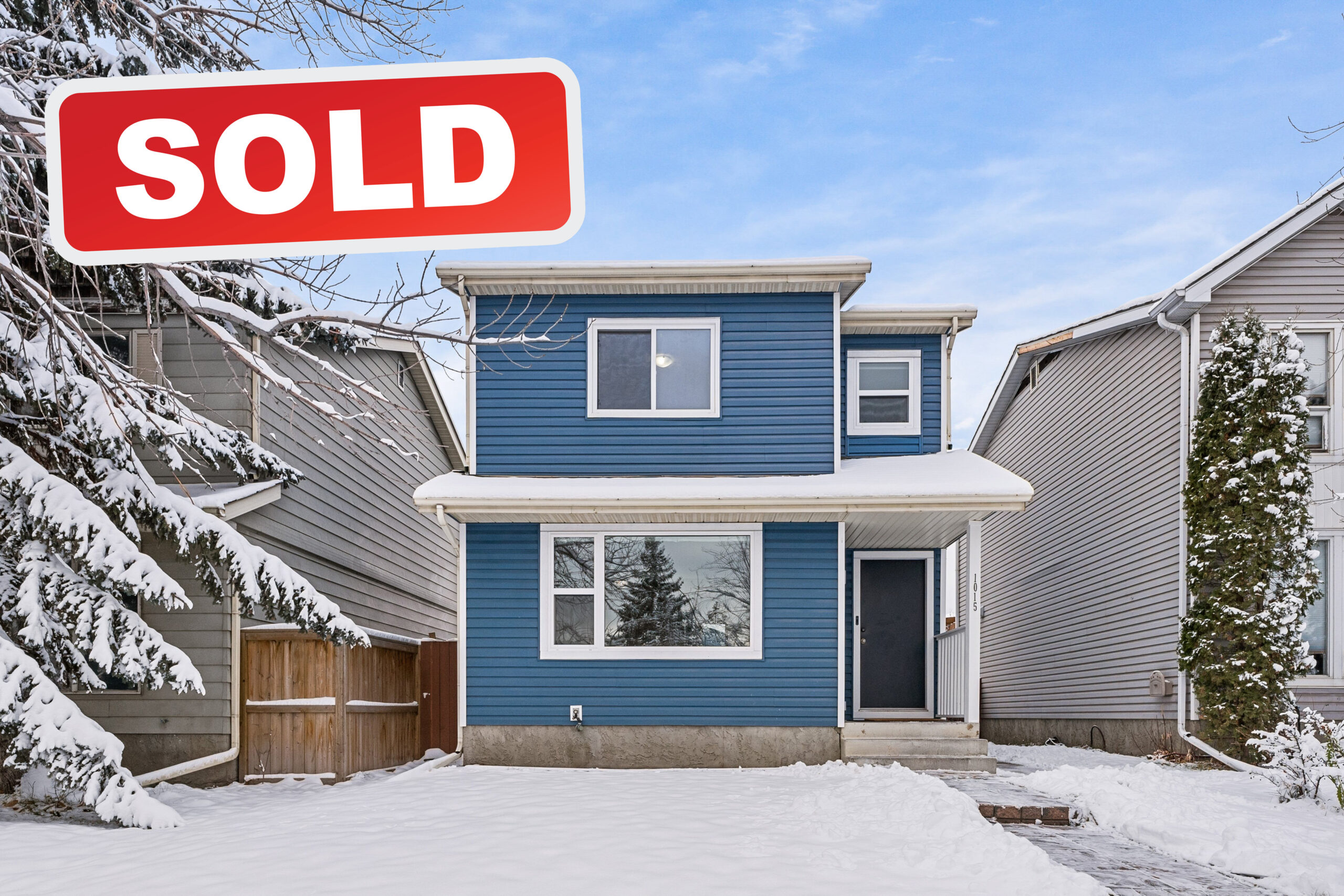 Sold home at 1015 River Bend Dr SE Calgary – exterior front photo of recently sold property by Calvin Quach, 2% Realty.