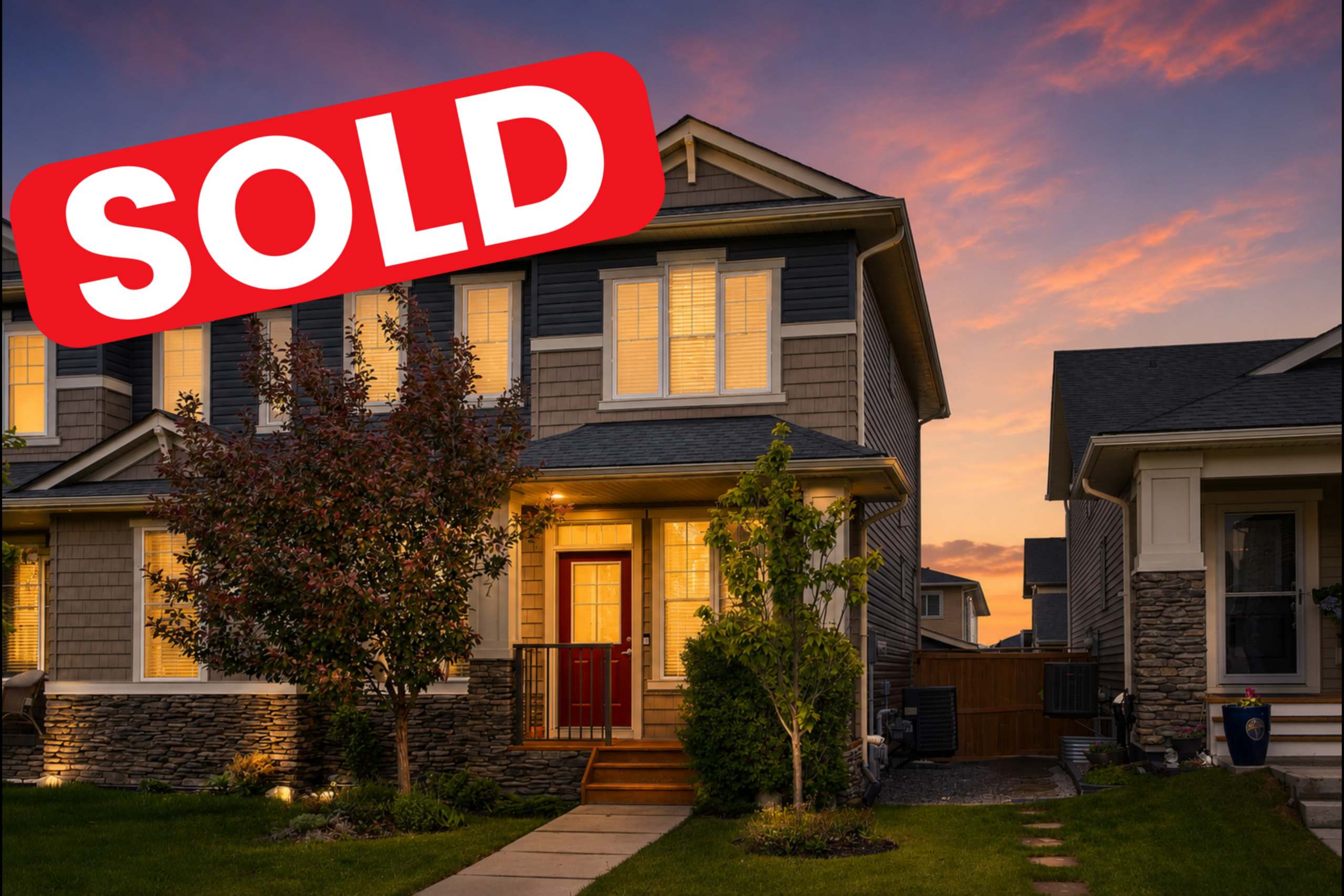 Sold home at 117 Ravenstern Crescent SE Airdrie – exterior front photo of recently sold property by Calvin Quach, 2% Realty.
